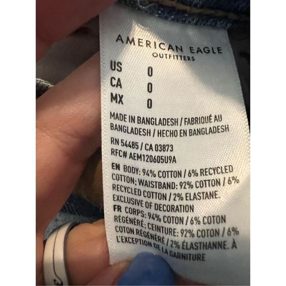 American Eagle Womens Mom Shorts Size 0 - Picture 3 of 3